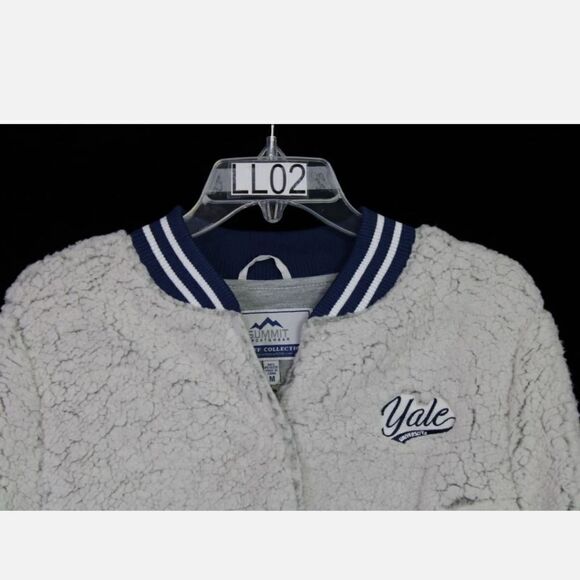 SUMMIT KICKOFF COLLECTION YALE UNIVERSITY SHERPA STRIPE TRIM BOMBER JACKET M NWT - Picture 4 of 6